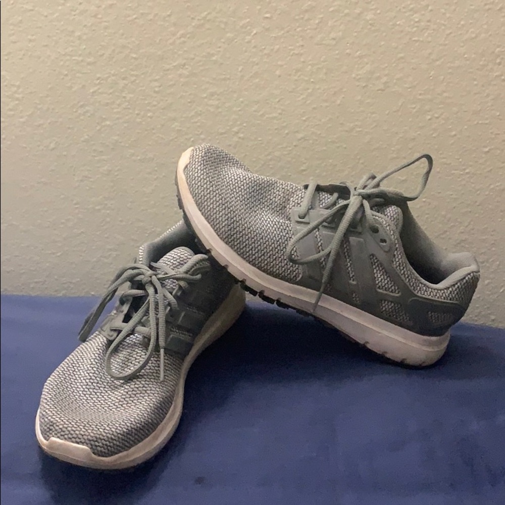Size 8 Adidas